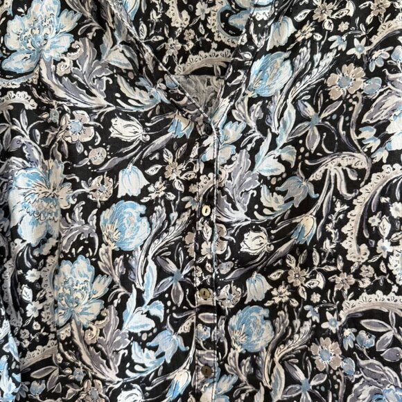 Tahari size 1X Floral Pattern Shirt - Picture 4 of 5